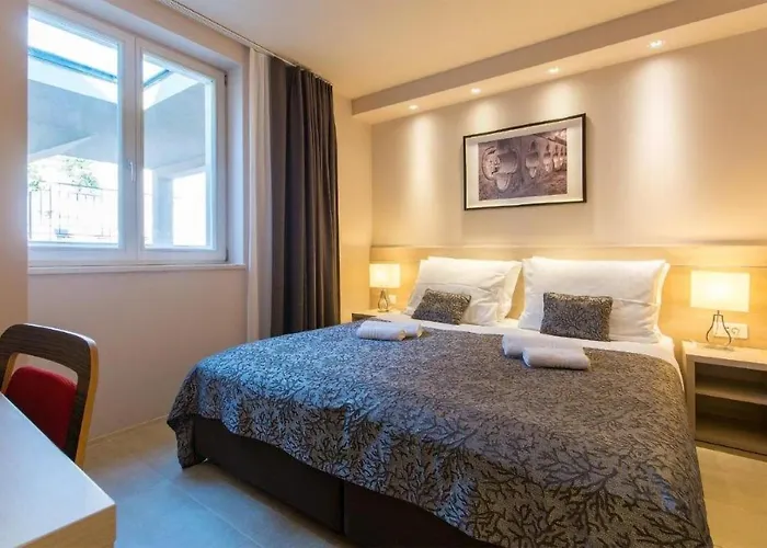 Appartamento Stunning Apartment In Molunat With Wifi Molunat